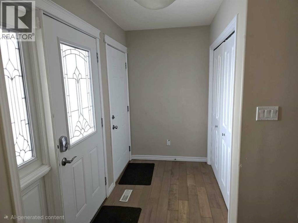 8337 103 Avenue, Peace River, Alberta  T8S 0N2 - Photo 12 - A2293106