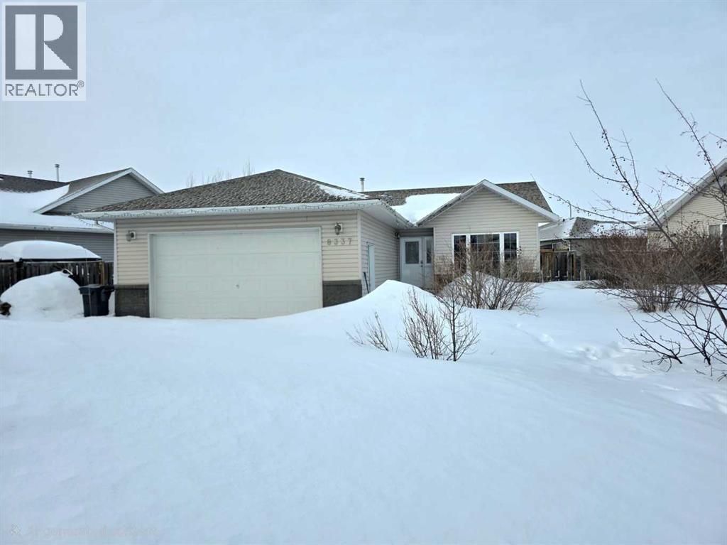 8337 103 Avenue, Peace River, Alberta  T8S 0N2 - Photo 1 - A2293106