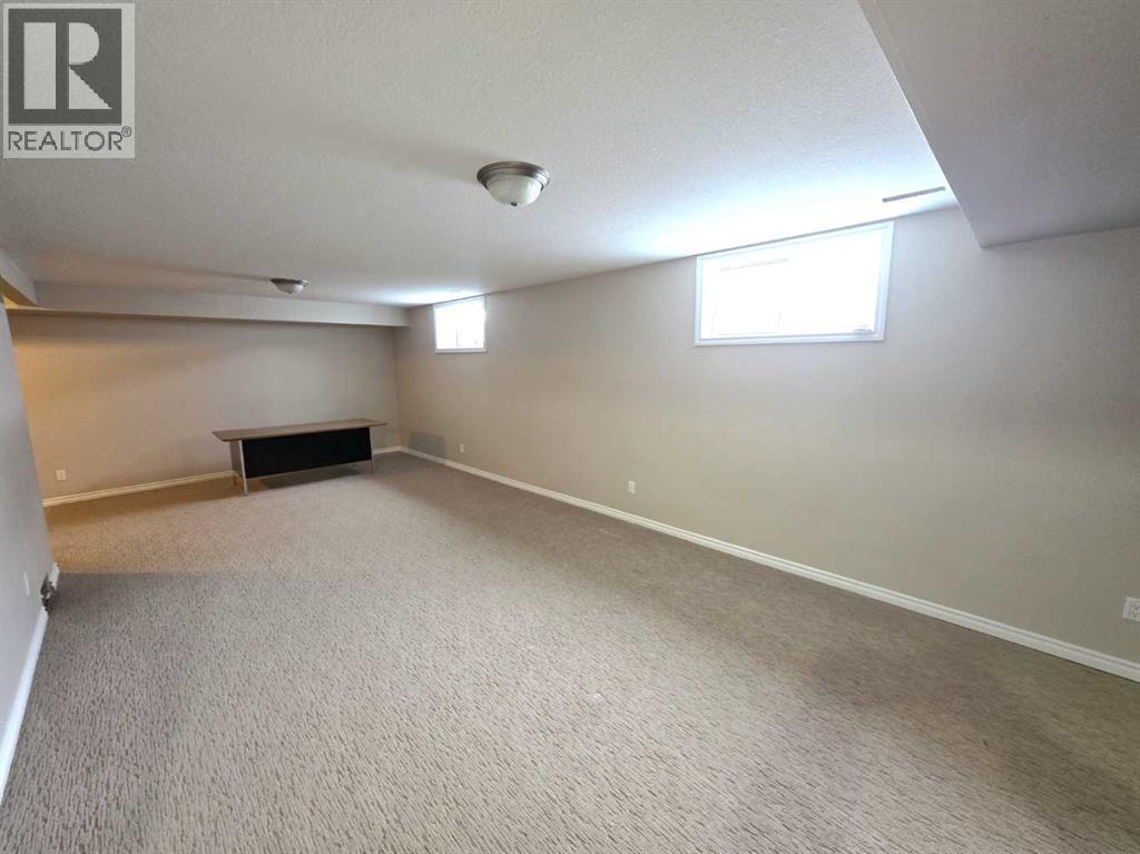 8337 103 Avenue, Peace River, Alberta  T8S 0N2 - Photo 23 - A2293106