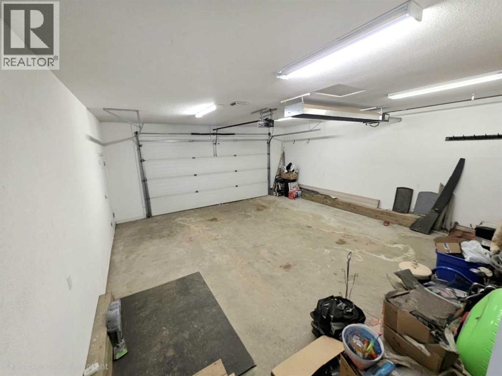 8337 103 Avenue, Peace River, Alberta  T8S 0N2 - Photo 29 - A2293106