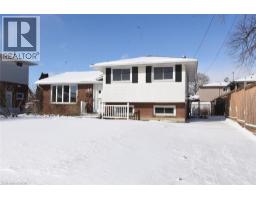 123 WOODMAN Drive N, Hamilton, Ontario
