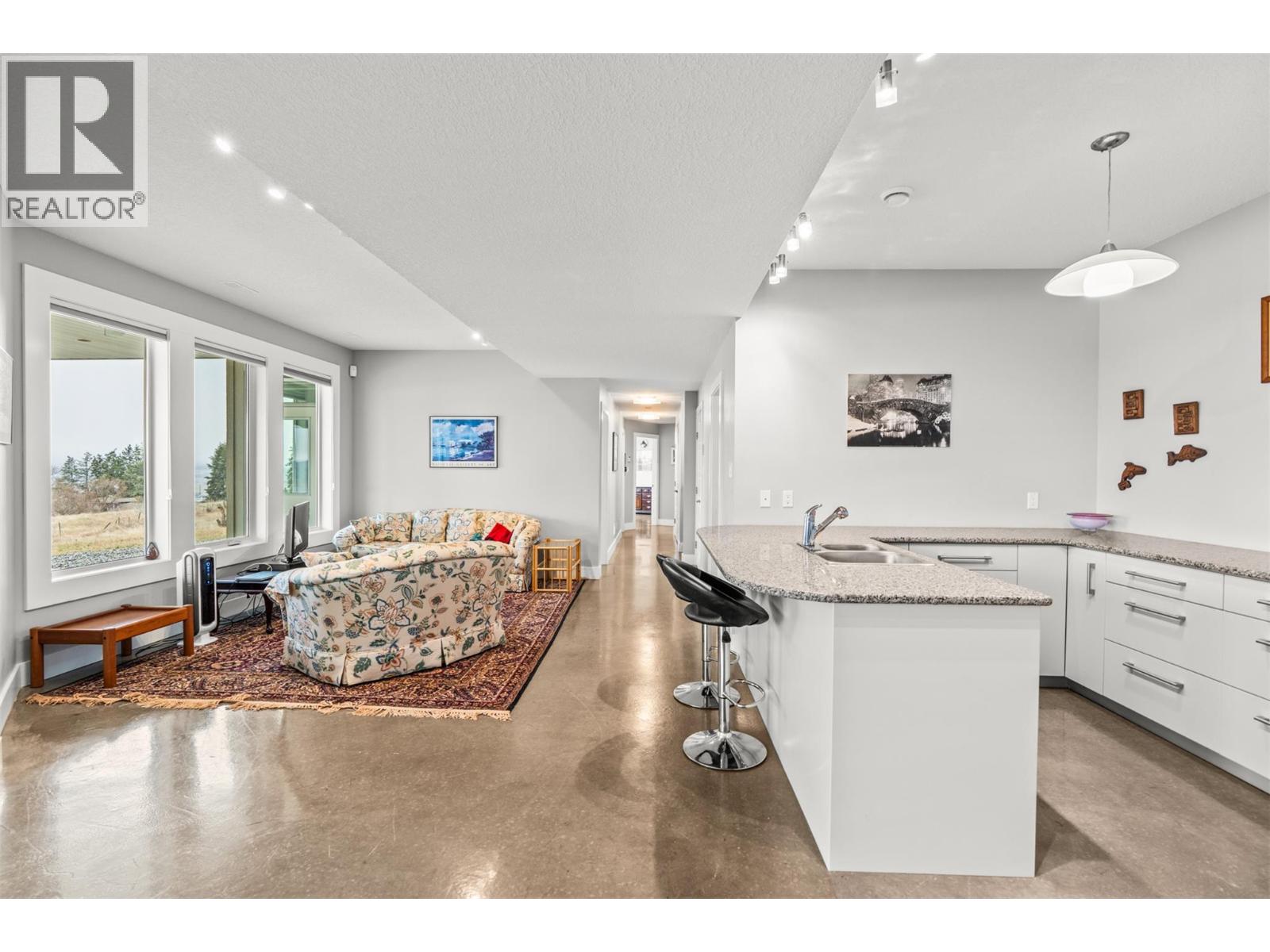 7697 Baker Hogg Road, Vernon, British Columbia  V1B 3S3 - Photo 43 - 10379548