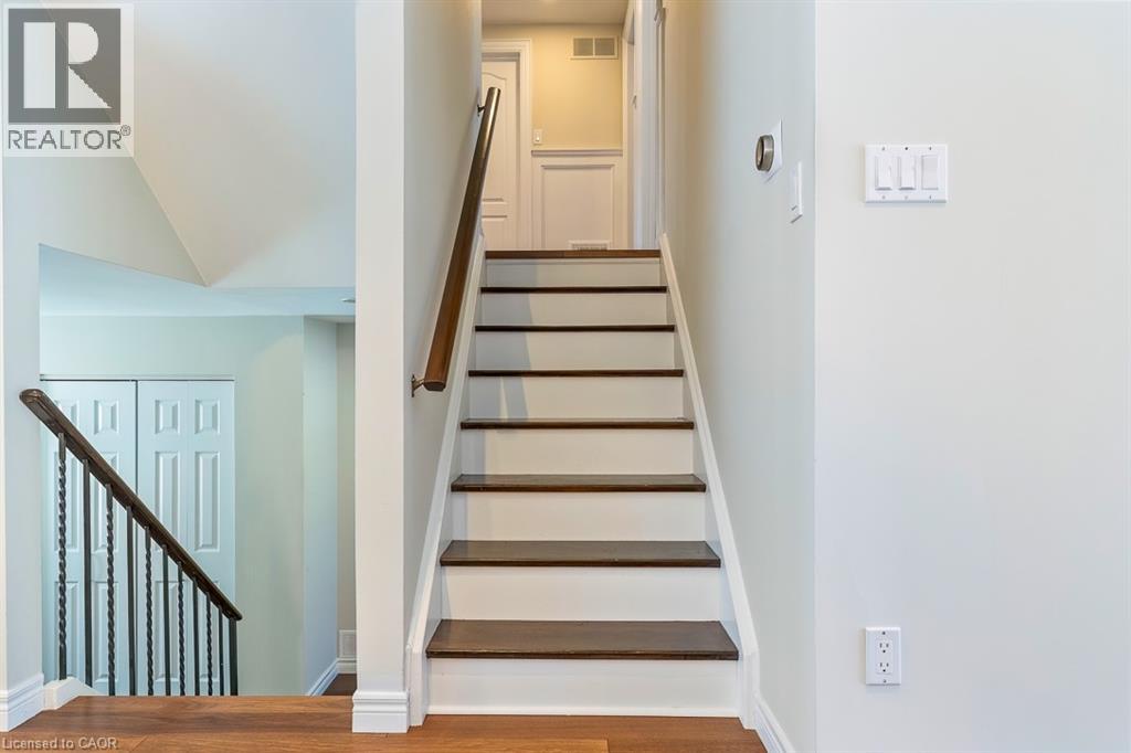 720 Mullin Way, Burlington, Ontario  L7L 4J7 - Photo 14 - 40802206