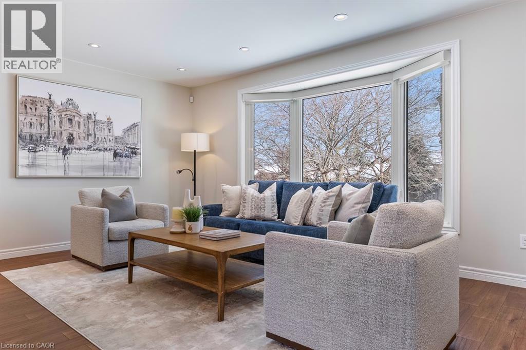 720 Mullin Way, Burlington, Ontario  L7L 4J7 - Photo 6 - 40802206