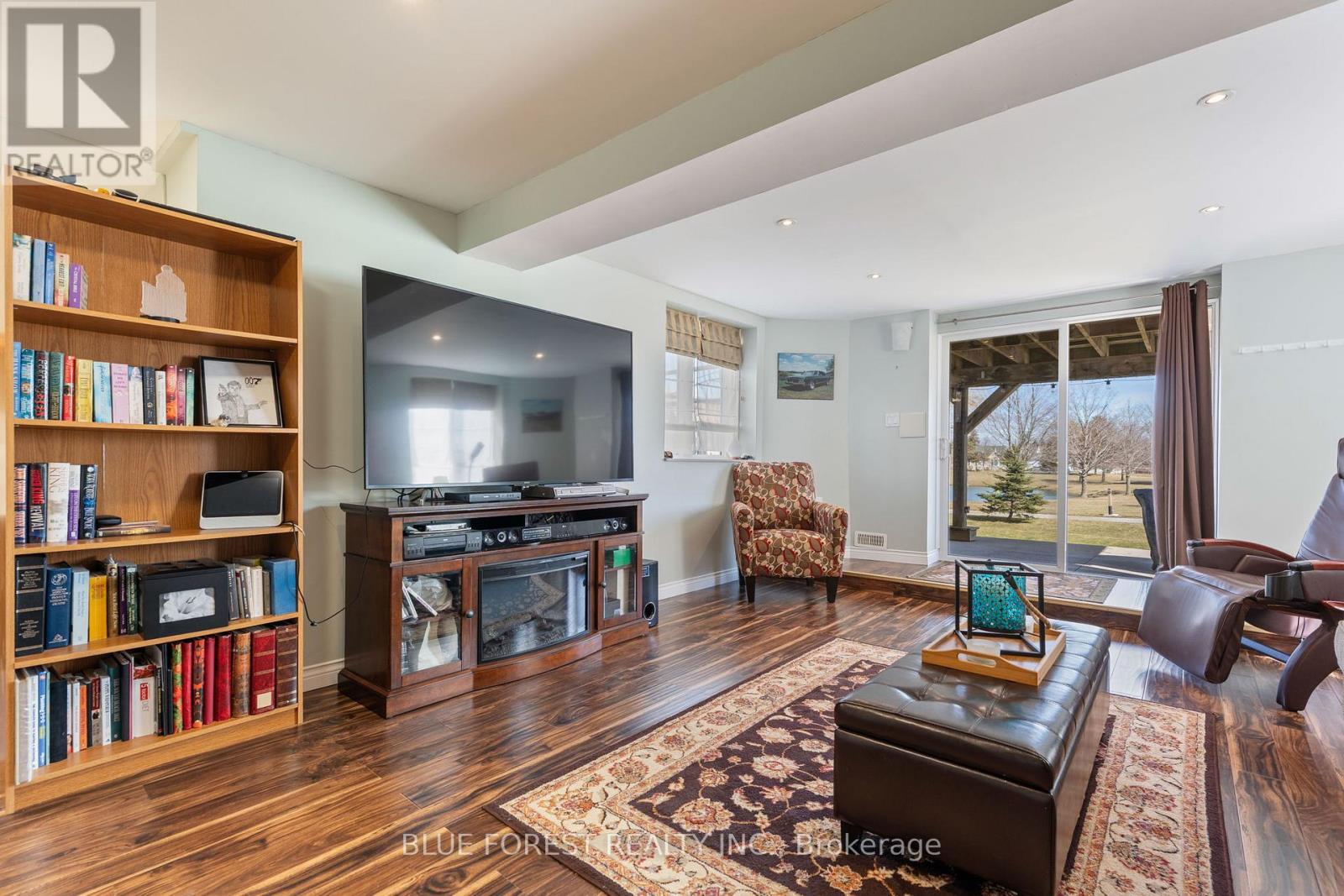 37 Upper Canada Drive, Norfolk (Port Rowan), Ontario  N0E 1M0 - Photo 24 - X12891100