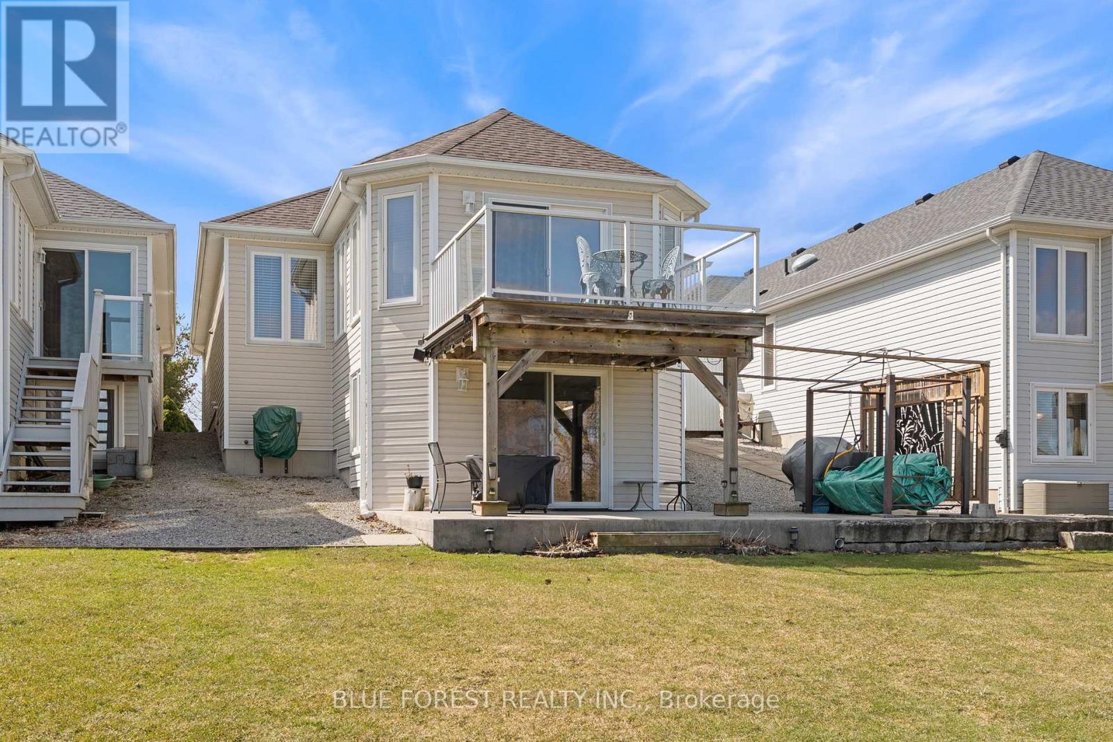 37 Upper Canada Drive, Norfolk (Port Rowan), Ontario  N0E 1M0 - Photo 31 - X12891100