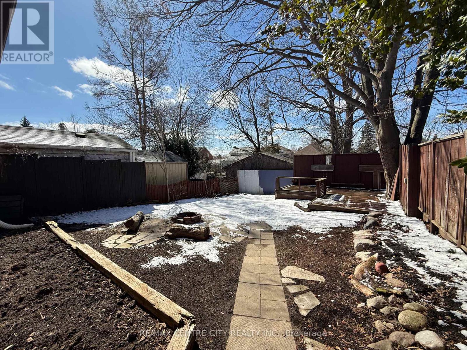 133 Arundell Street, London East, Ontario  N5Z 2K1 - Photo 3 - X12891182