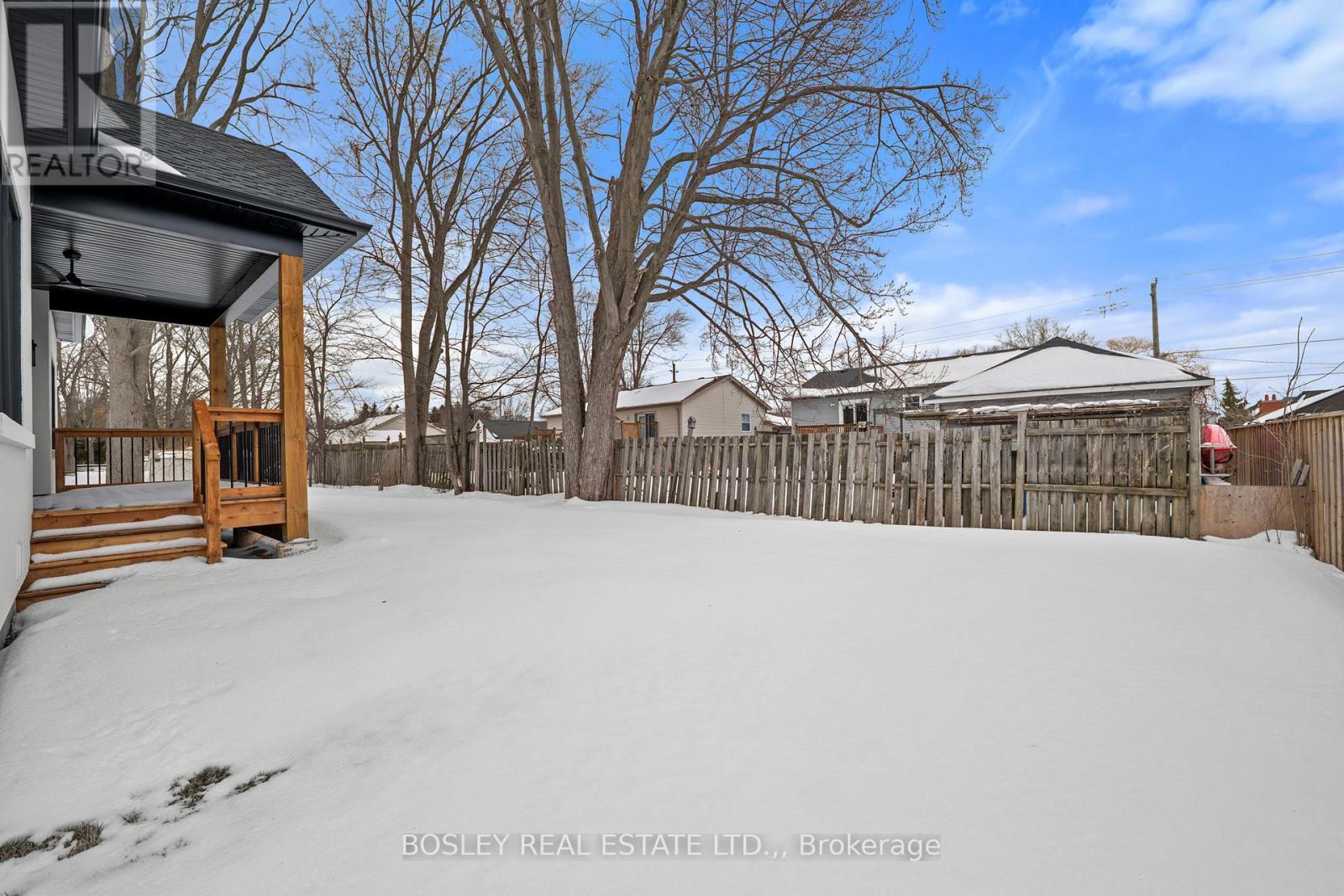 60 Pleasant Avenue N, Fort Erie, Ontario  L0S 1N0 - Photo 39 - X12887354