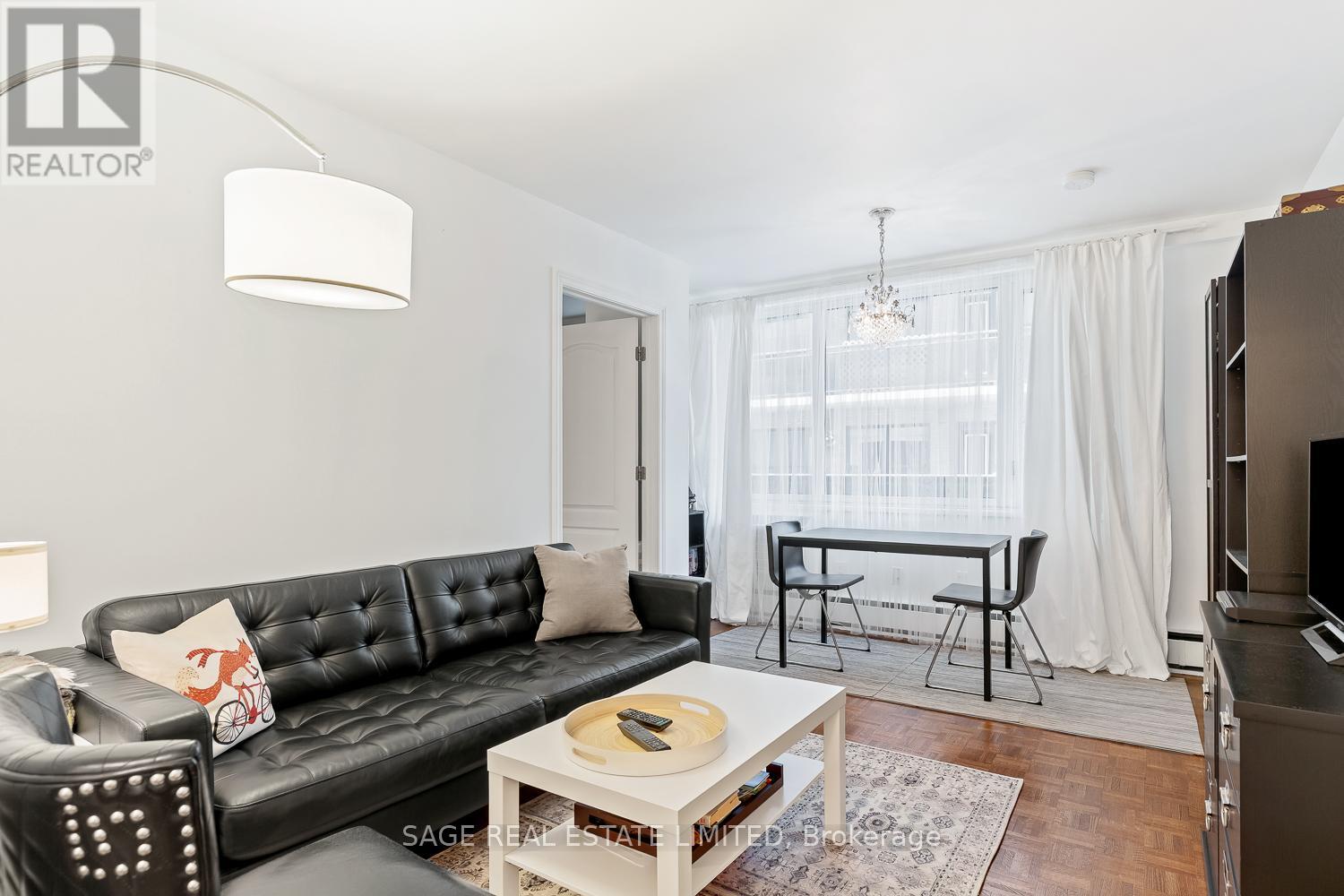 203 - 575 Avenue Road, Toronto, Ontario  M4V 2K2 - Photo 2 - C12891156