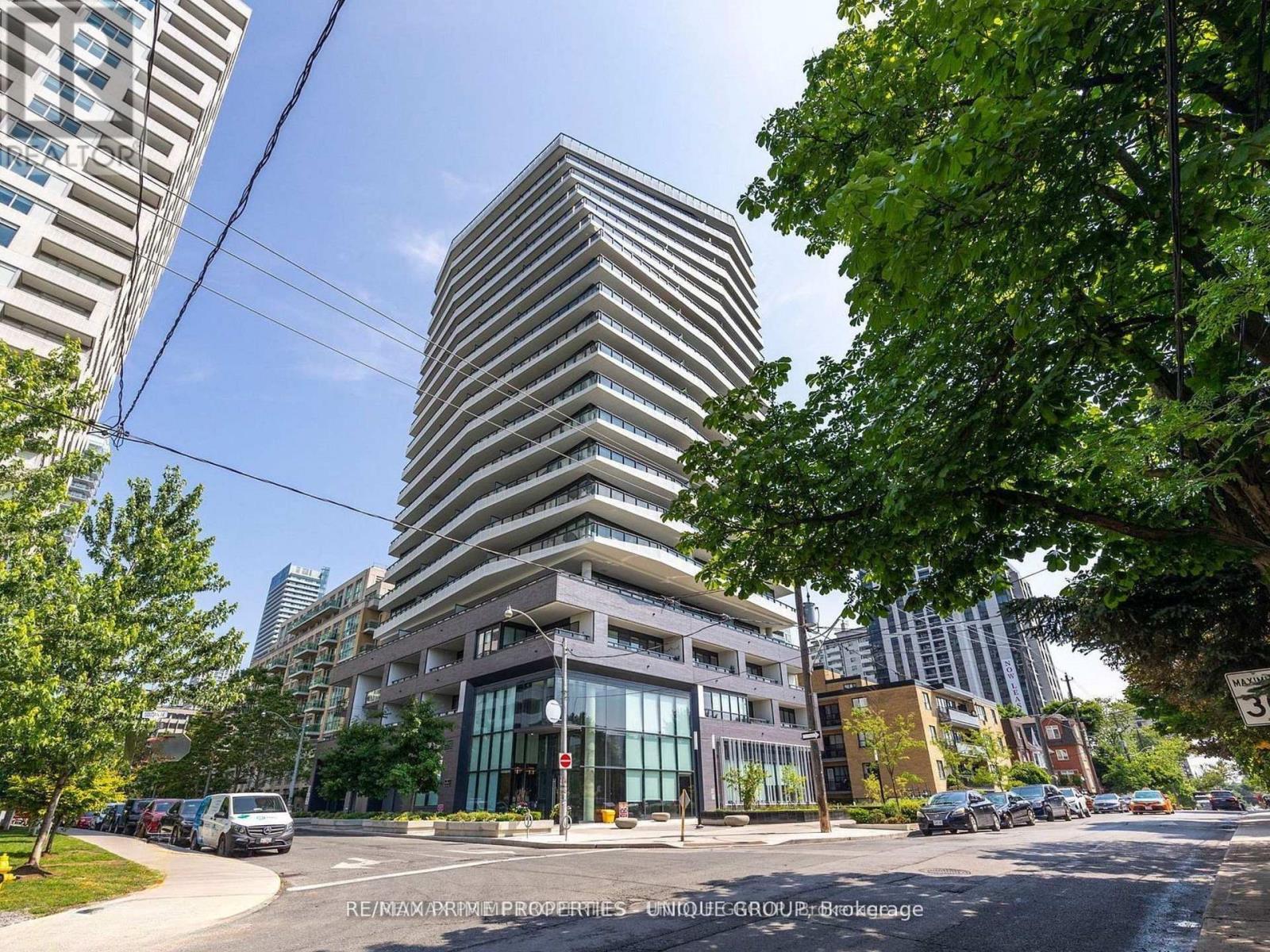 1401 - 11 LILLIAN STREET, Toronto, Ontario