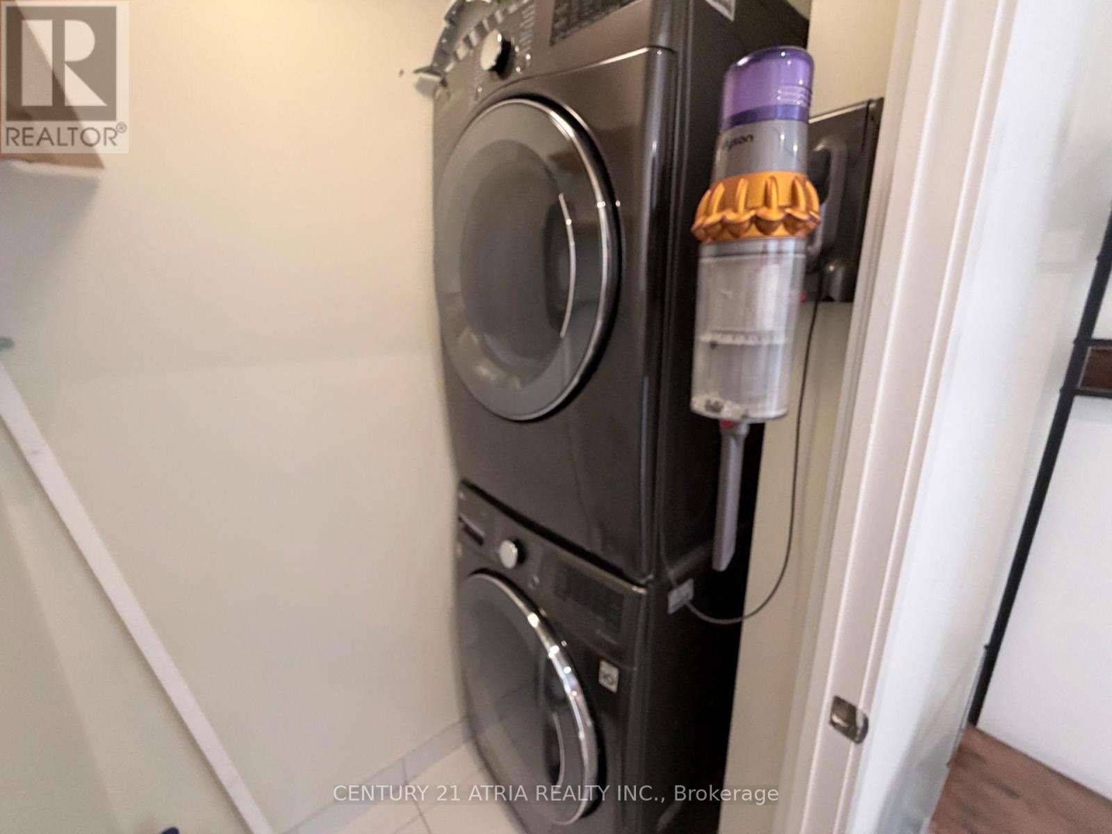 2207 - 62 Forest Manor Road, Toronto, Ontario  M2J 0B6 - Photo 16 - C12891162