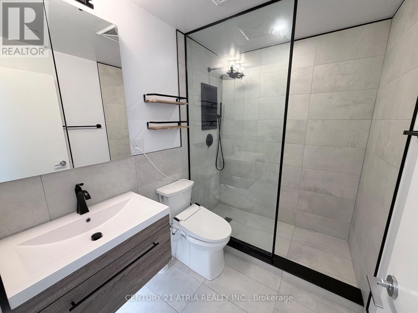 2207 - 62 Forest Manor Road, Toronto, Ontario  M2J 0B6 - Photo 2 - C12891162