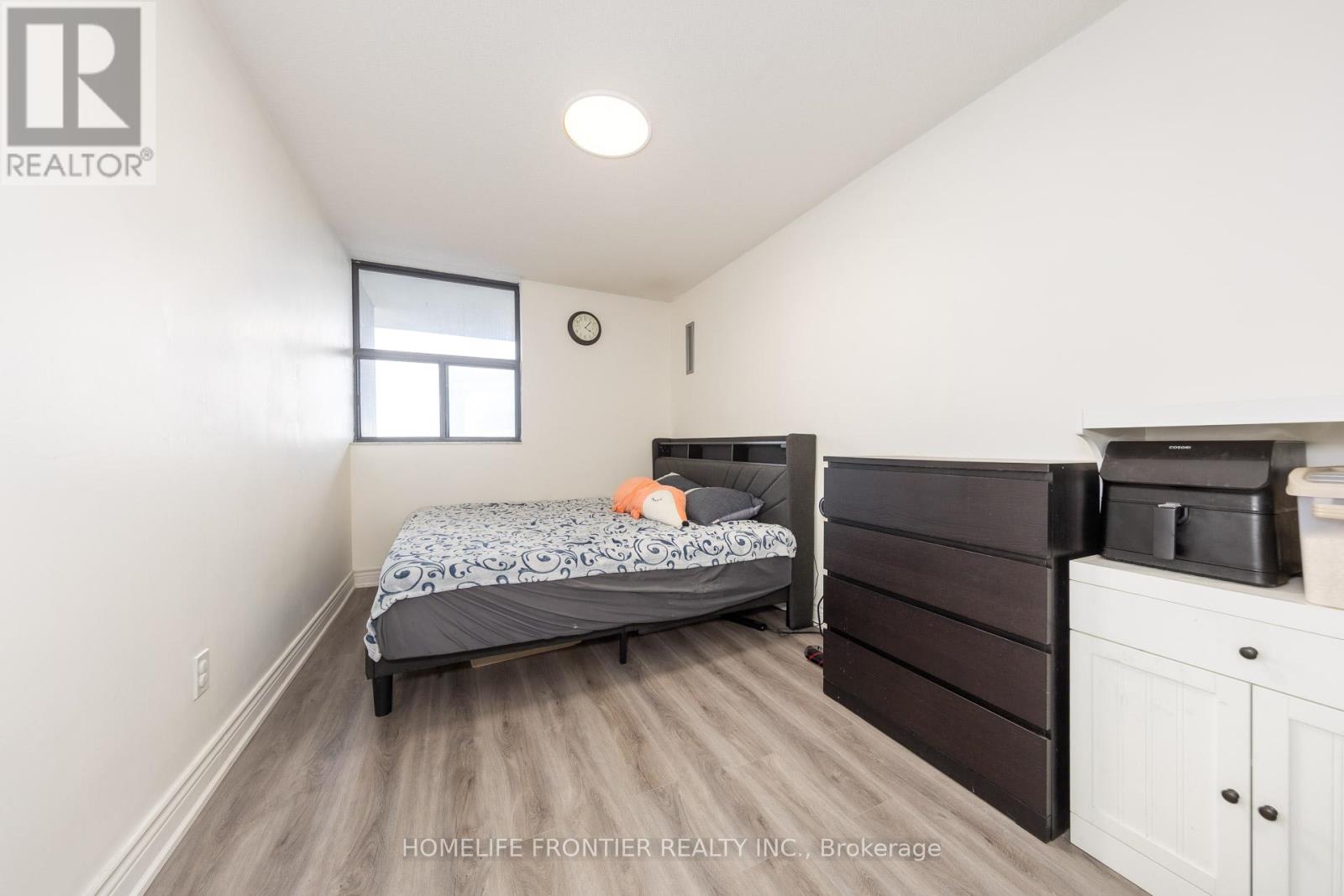 608 - 10 Tangreen Crescent, Toronto, Ontario  M2M 4B9 - Photo 8 - C12891228