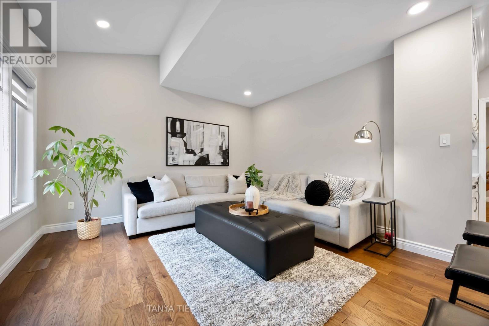 98 Bach Avenue, Whitby, Ontario  L1R 2P8 - Photo 23 - E12891144