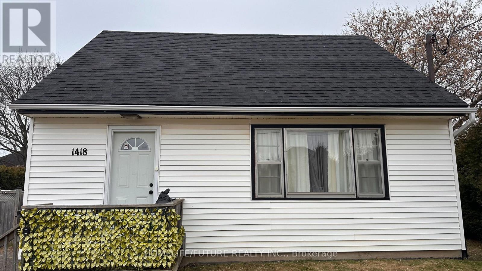 1418 WILSON ROAD N, Oshawa, Ontario