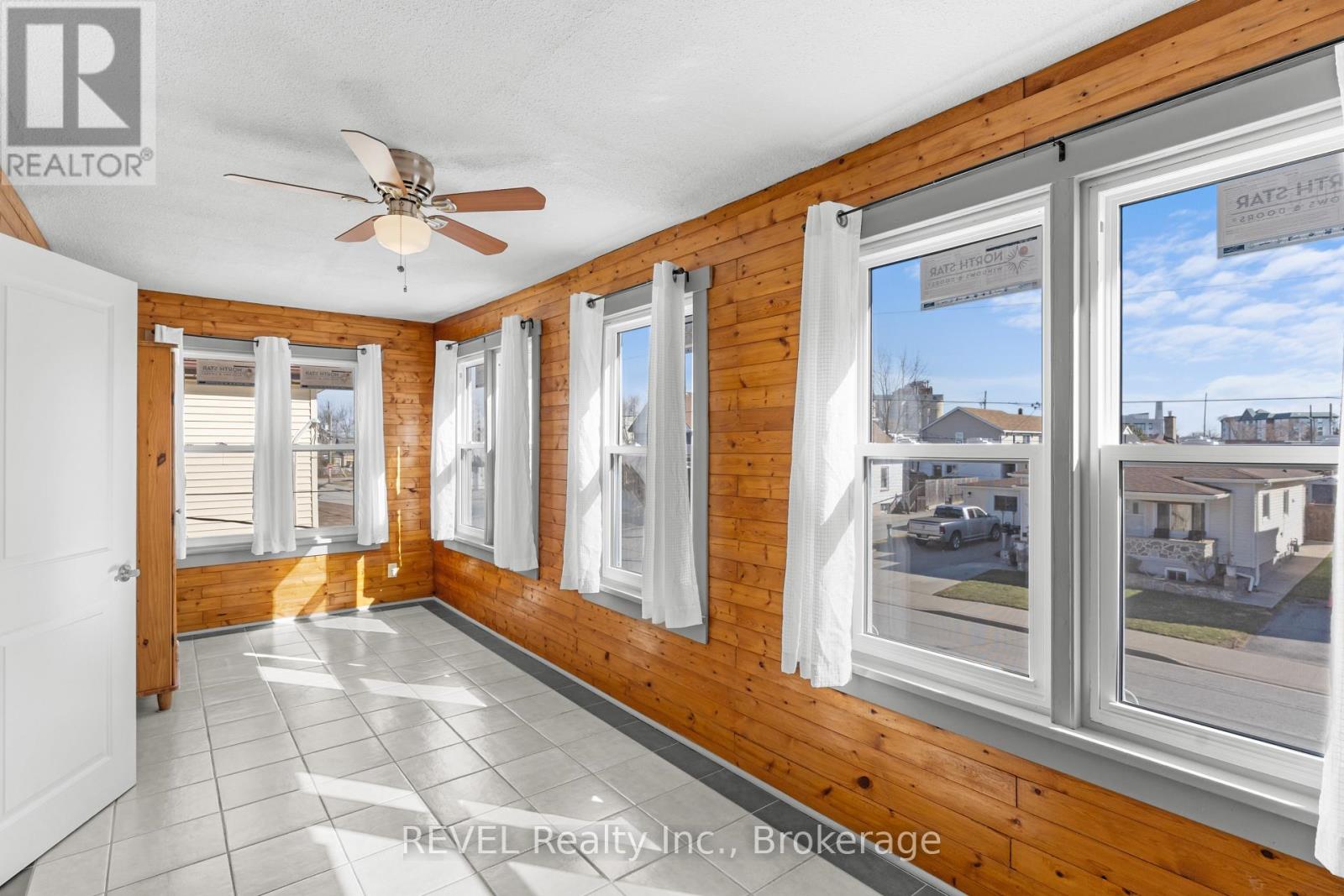 5679 Desson Avenue, Niagara Falls, Ontario  L2G 3T3 - Photo 15 - X12891176