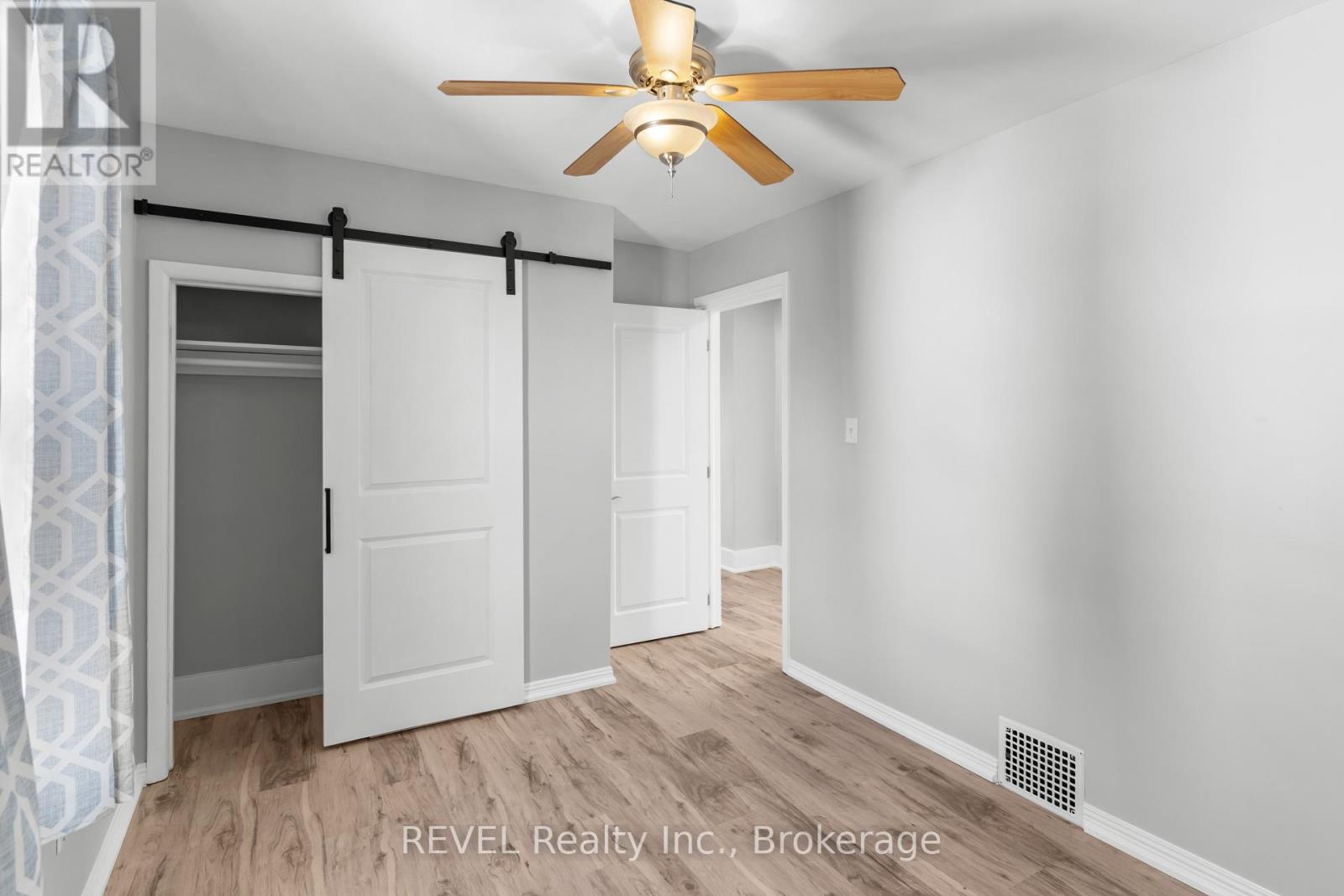 5679 Desson Avenue, Niagara Falls, Ontario  L2G 3T3 - Photo 18 - X12891176