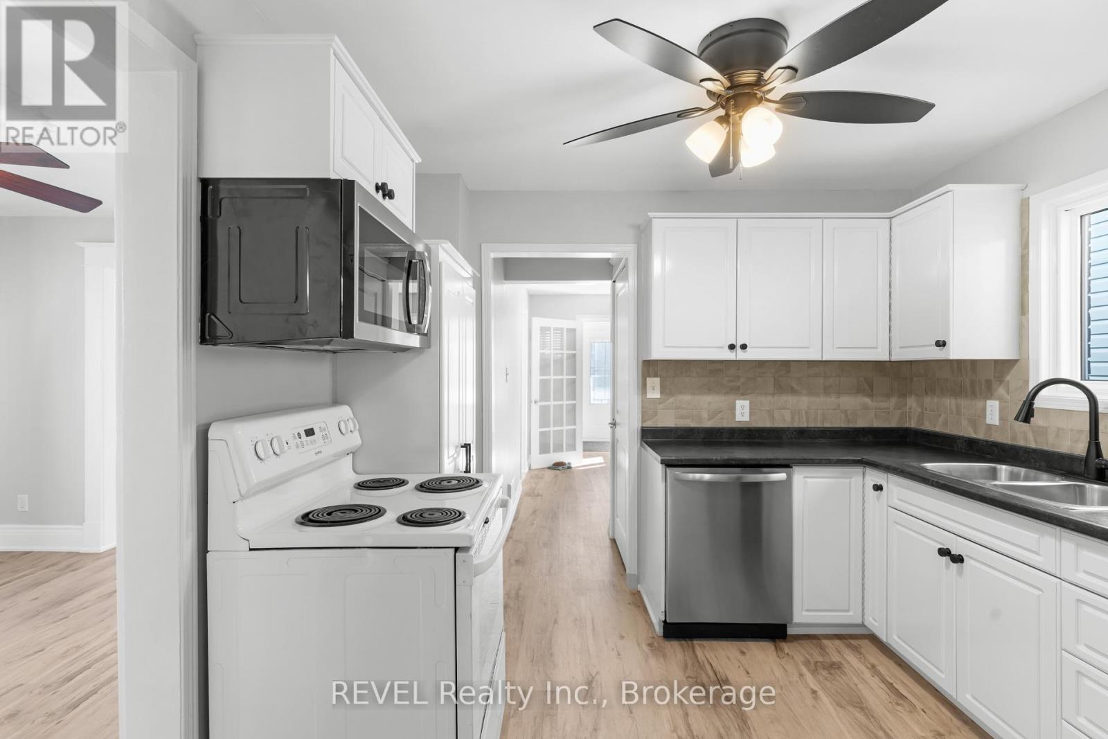 5679 Desson Avenue, Niagara Falls, Ontario  L2G 3T3 - Photo 7 - X12891176