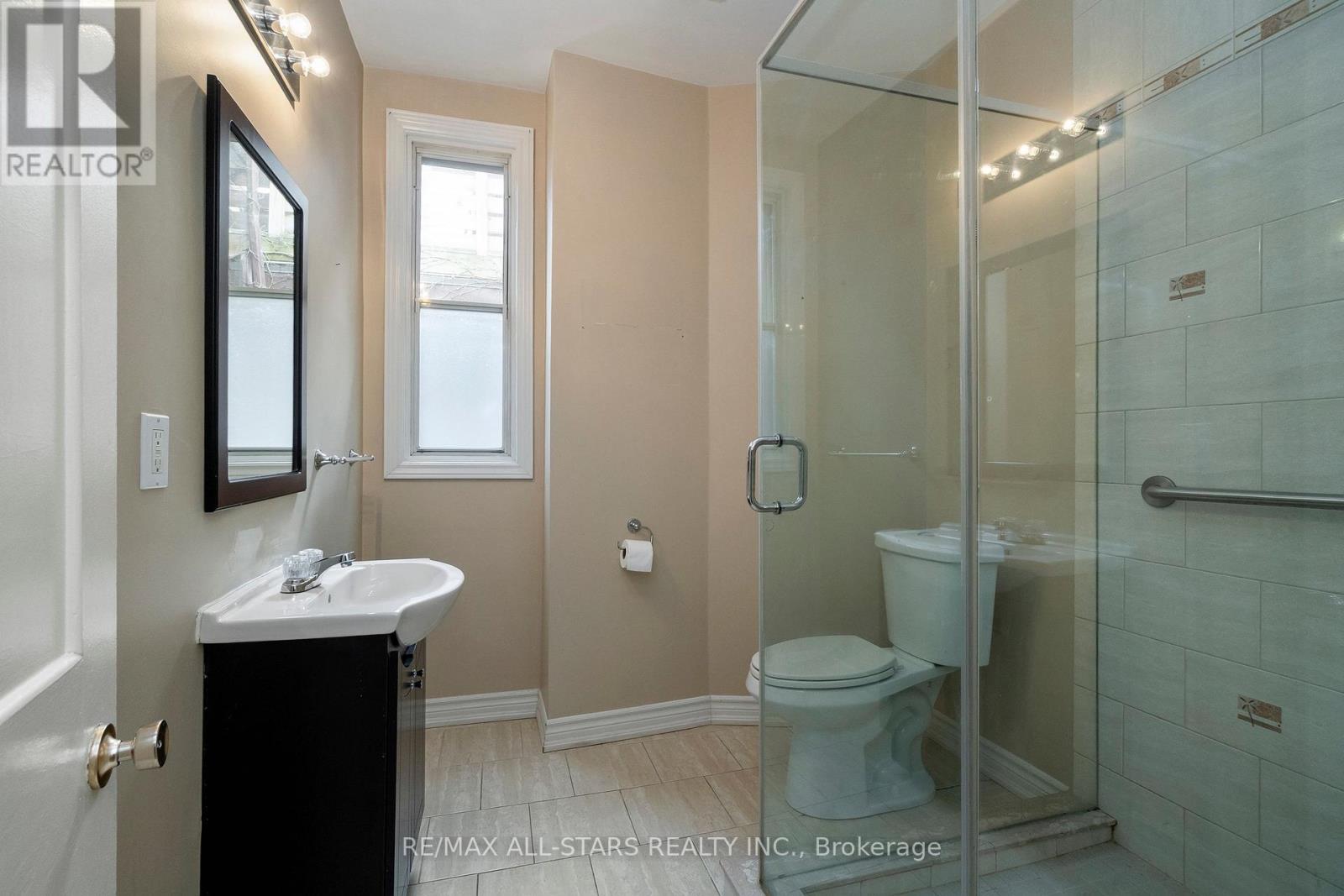 271 Lisgar Street, Toronto, Ontario  M6J 3G8 - Photo 22 - C12885568