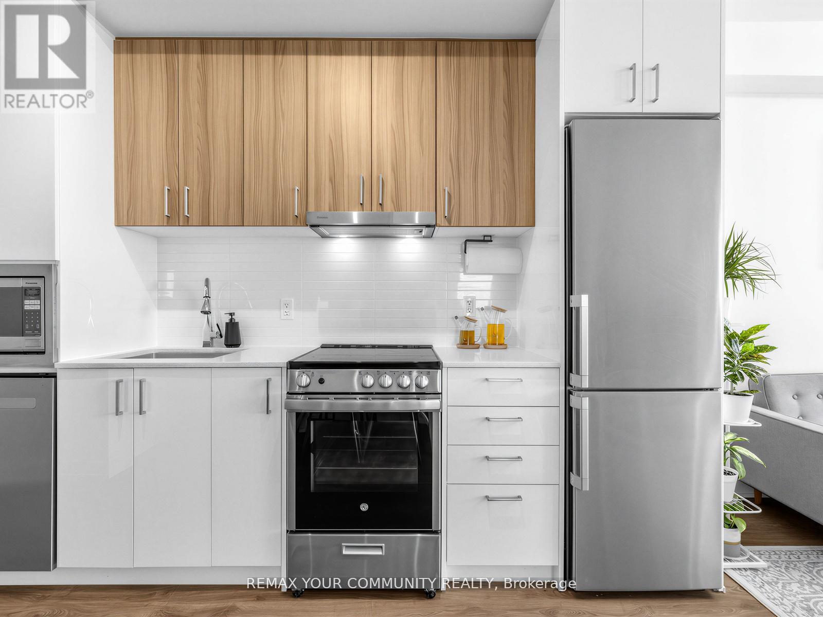 1510 - 30 Upper Mall Way, Vaughan (Brownridge), Ontario  L4J 4P8 - Photo 12 - N12891108