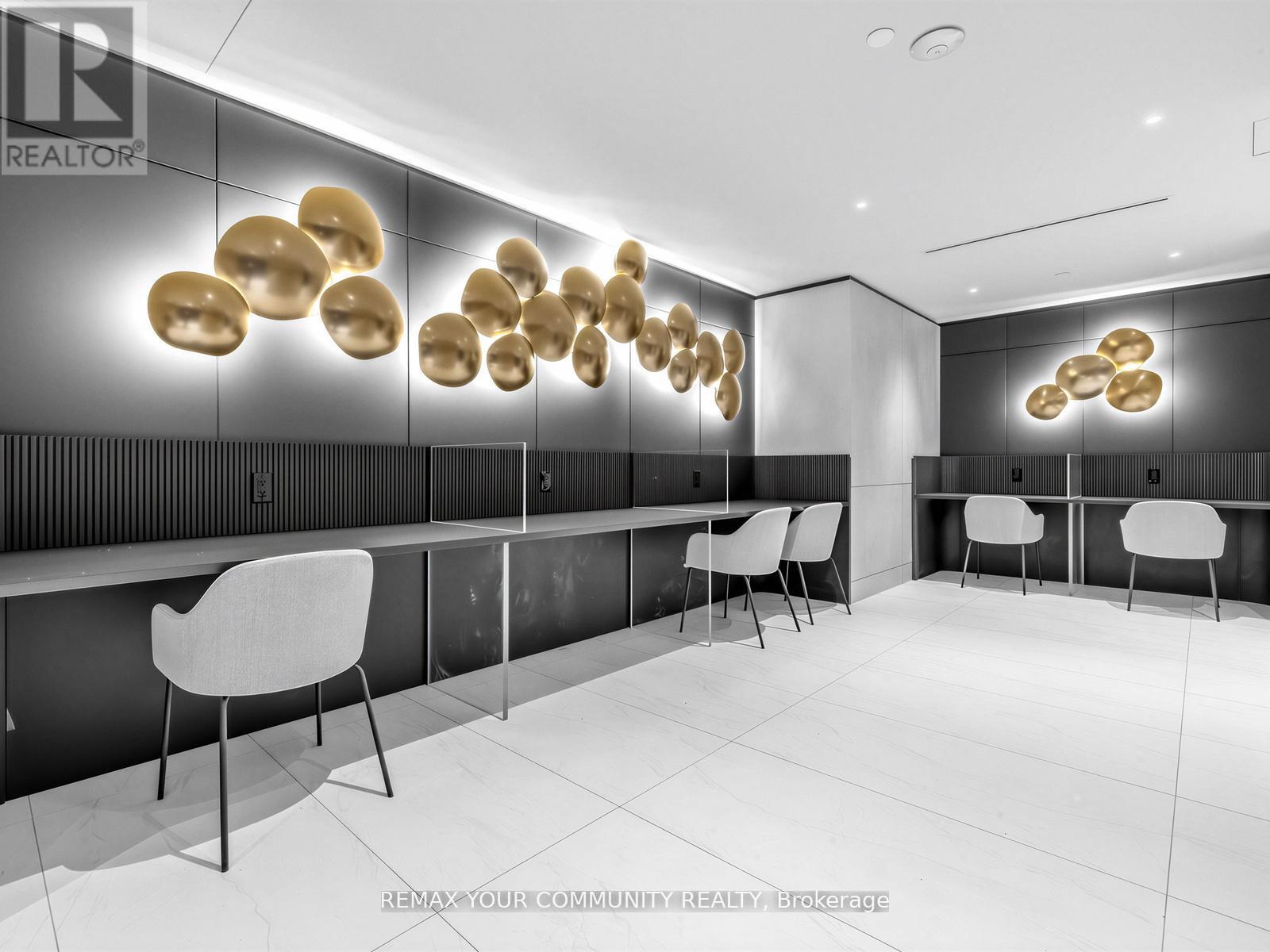 1510 - 30 Upper Mall Way, Vaughan (Brownridge), Ontario  L4J 4P8 - Photo 24 - N12891108