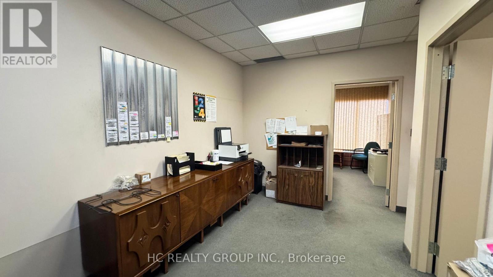 16 - 3300 Steeles Avenue W, Vaughan (Concord), Ontario  L4K 2Y4 - Photo 4 - N12891214