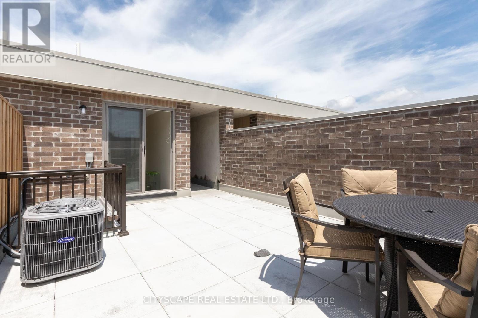 8 - 26 Ernest Avenue, Toronto, Ontario  M6P 3M7 - Photo 16 - W12888902