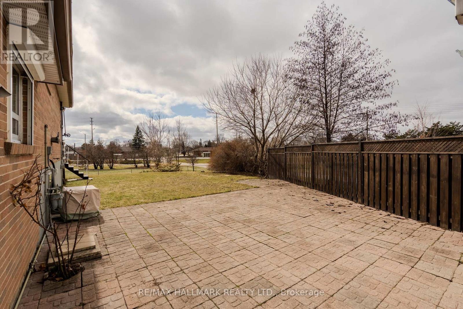 15 Dalton Place, Brampton, Ontario  L6T 1N6 - Photo 40 - W12890134