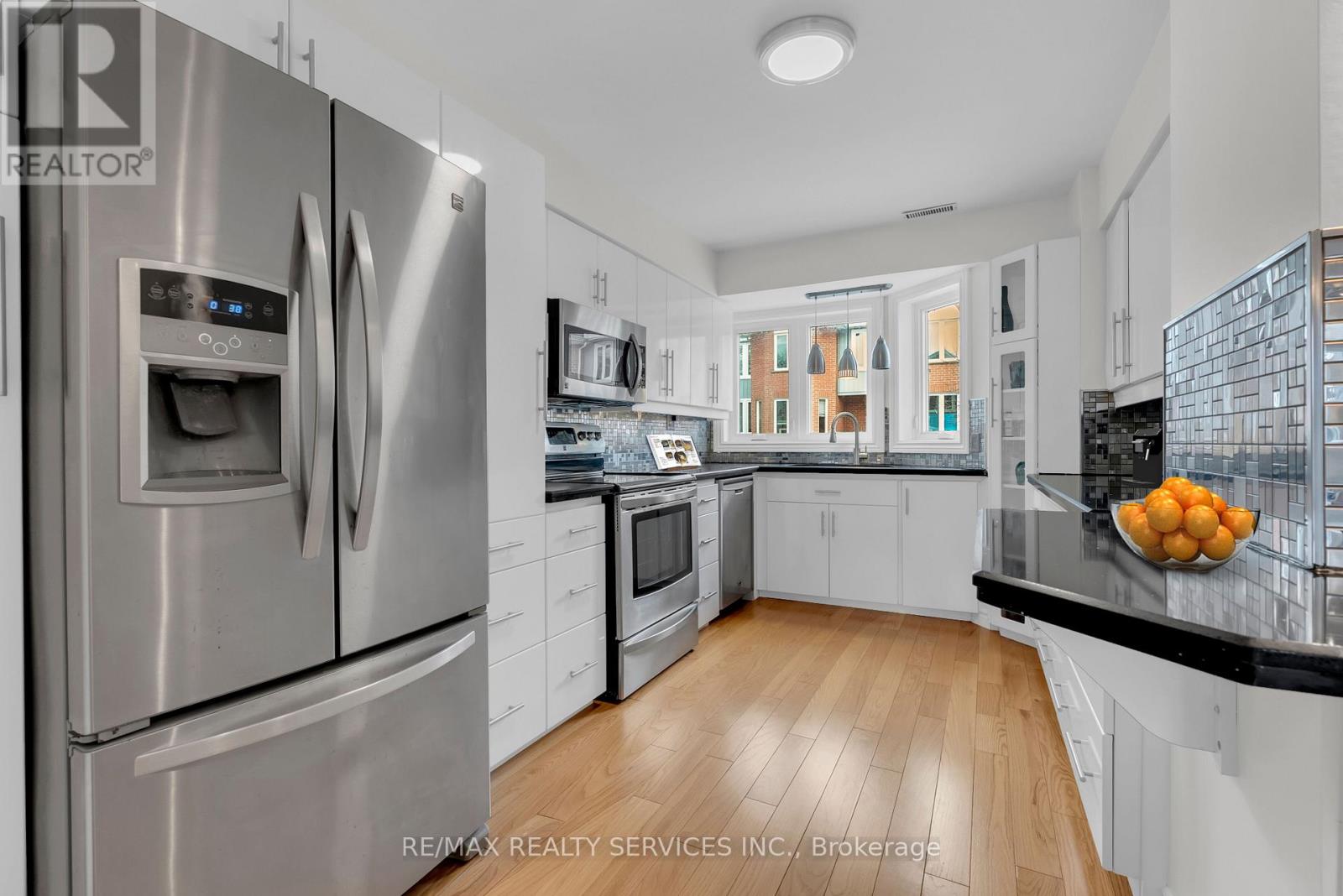 9 - 245 Bishop Street S, Cambridge, Ontario  N3H 5N2 - Photo 4 - X12890452