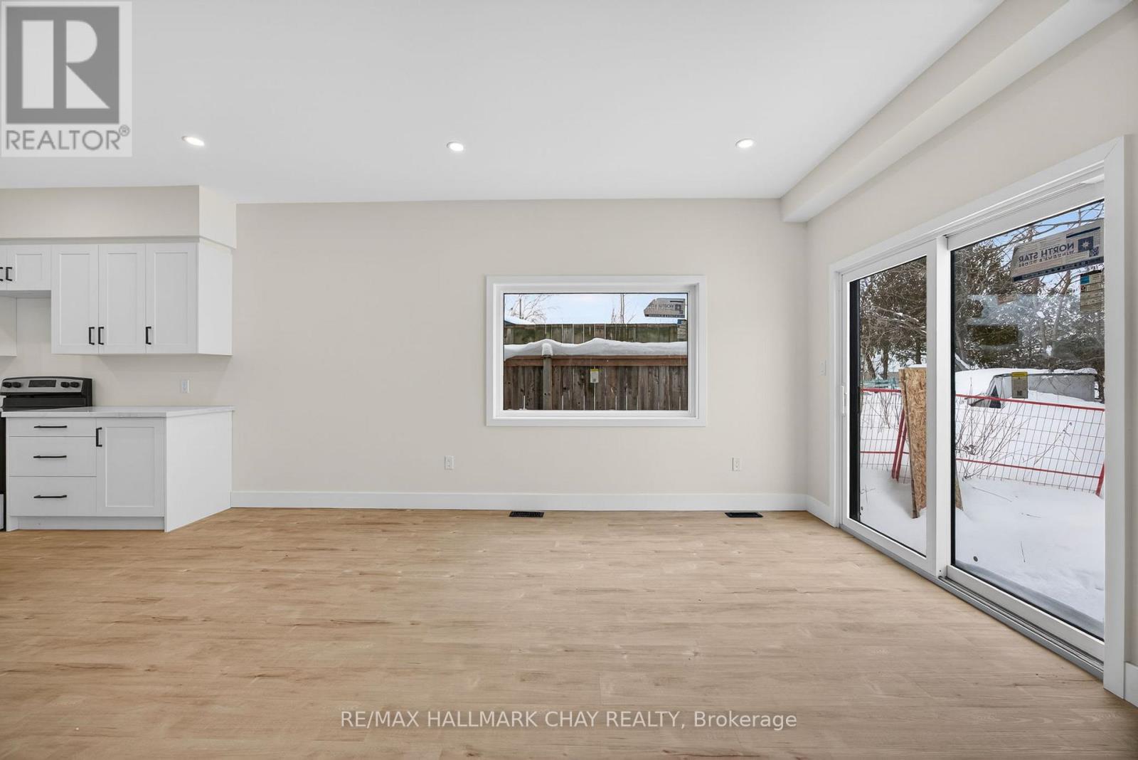 28 Rose Avenue, Orillia, Ontario  L3V 6B4 - Photo 28 - S12891102