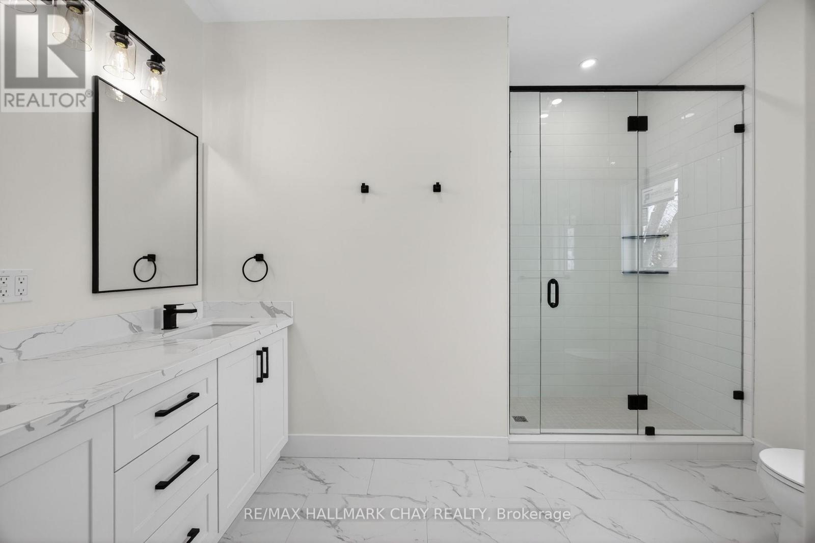 28 Rose Avenue, Orillia, Ontario  L3V 6B4 - Photo 37 - S12891102