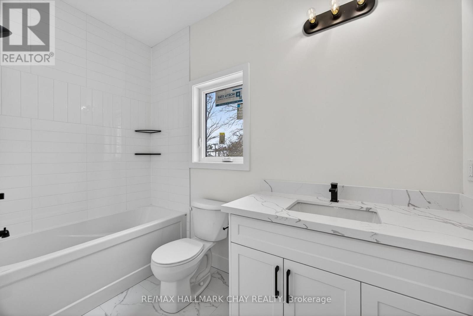 28 Rose Avenue, Orillia, Ontario  L3V 6B4 - Photo 42 - S12891102