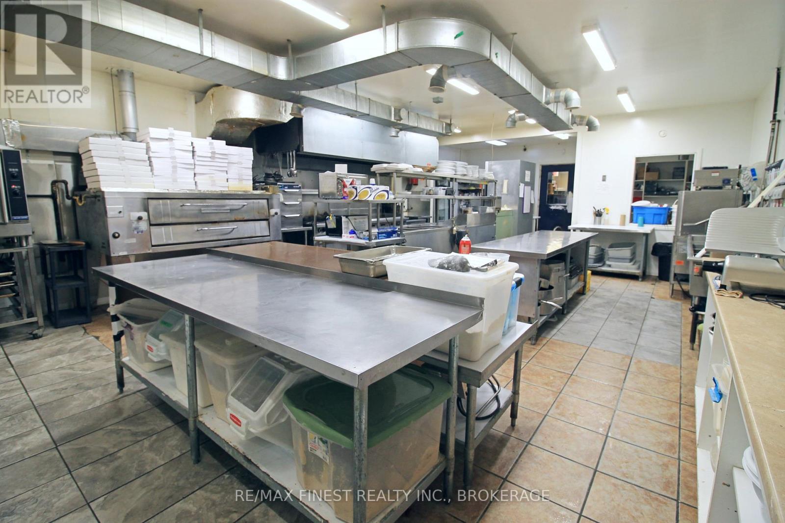 898 County Road 2, Lansdowne Village, Ontario  K0E 1L0 - Photo 25 - X12891166