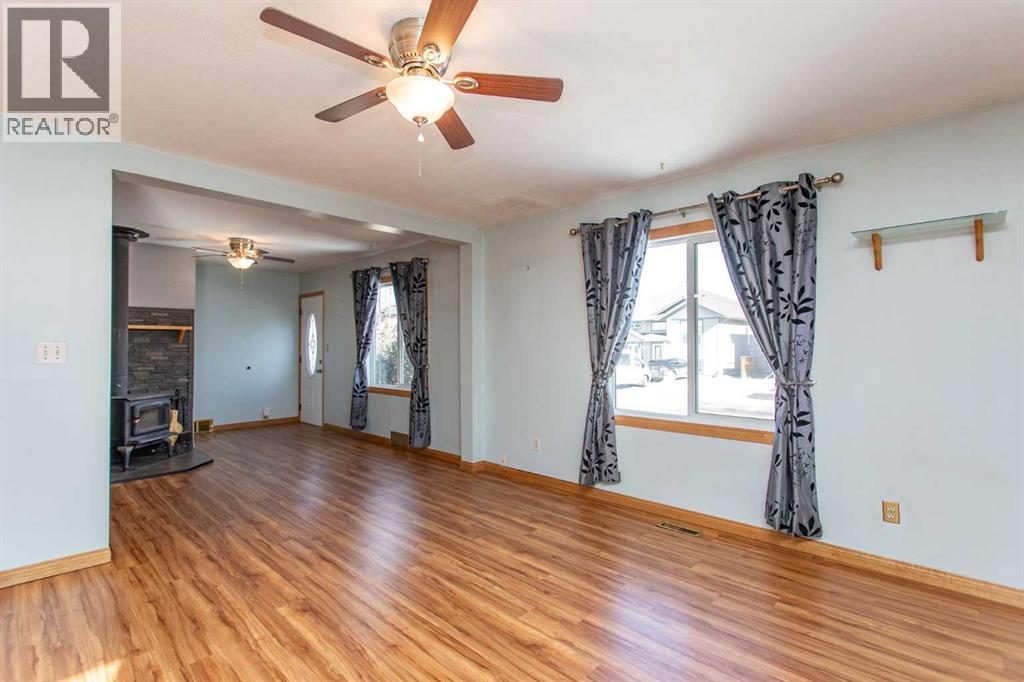 4731 48 Avenue, Lacombe, Alberta  T4L 1N2 - Photo 13 - A2293370