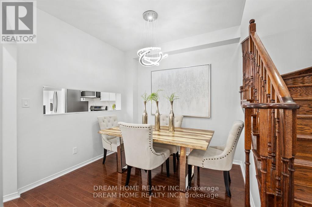 #upper - 4730 Alana Glen Drive, Mississauga, Ontario  L5V 0C3 - Photo 10 - W12891114