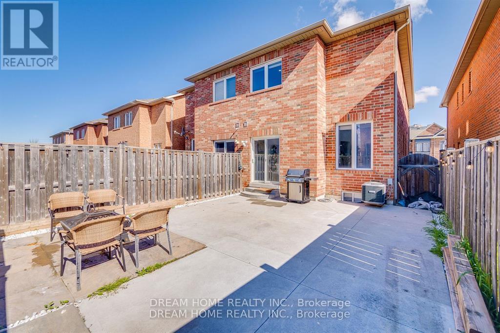 #upper - 4730 Alana Glen Drive, Mississauga, Ontario  L5V 0C3 - Photo 35 - W12891114