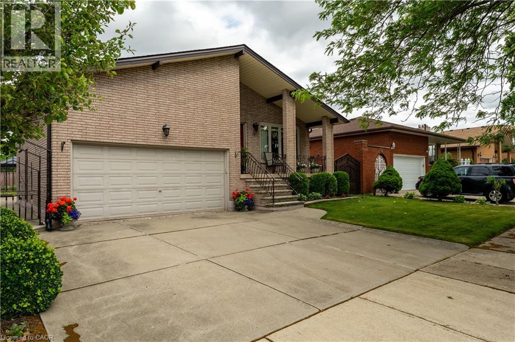 14 Valrose Drive, Hamilton, Ontario  L8E 3T4 - Photo 2 - 40812011