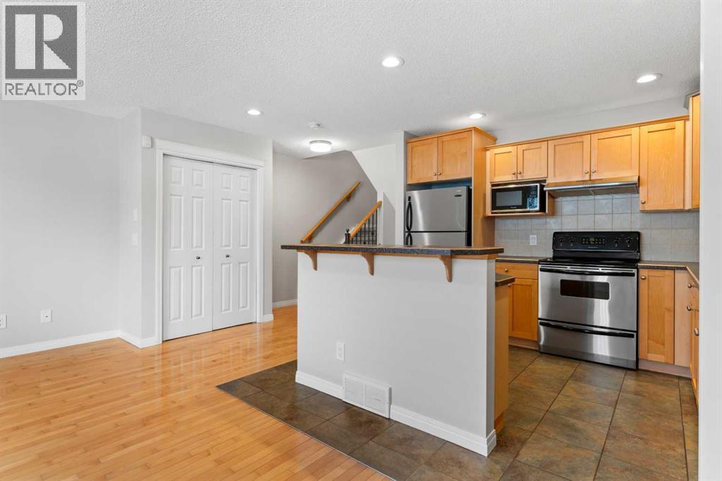 2, 2023 24 Street Sw, Calgary, Alberta  T3E 1T1 - Photo 8 - A2292611