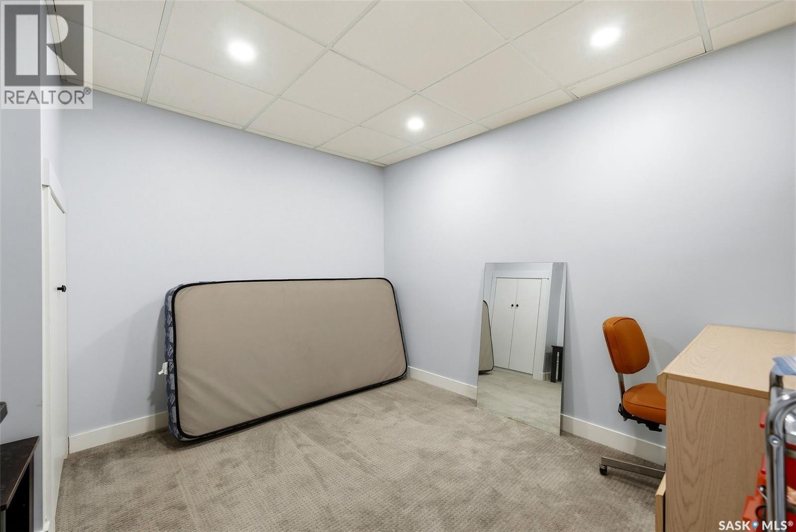 153 Mcdougall Crescent, Regina, Saskatchewan  S4S 5M6 - Photo 12 - SK030620