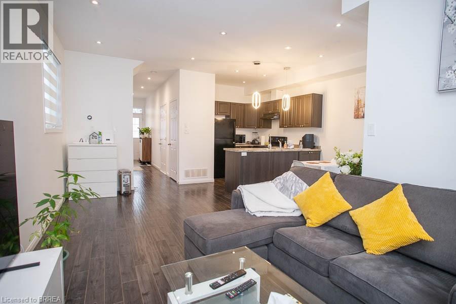 21 Diana Avenue Unit# 24, Brantford, Ontario  N3T 0G7 - Photo 8 - 40812757