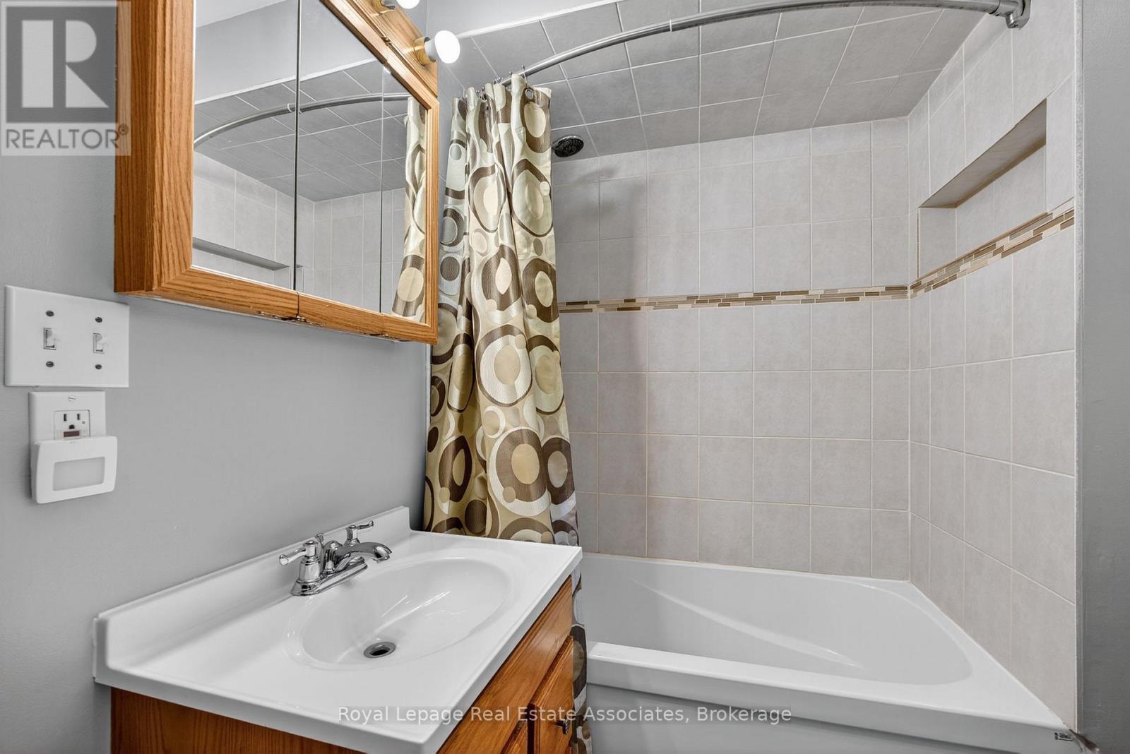 389 Falcon Road, Huntsville, Ontario  P1H 1N3 - Photo 25 - X12891118