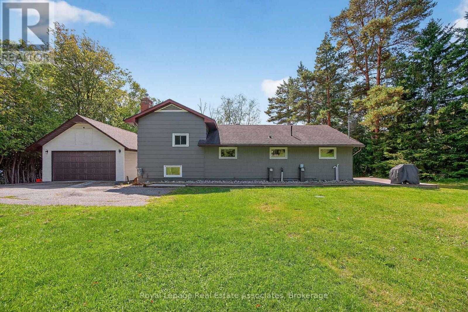 389 Falcon Road, Huntsville, Ontario  P1H 1N3 - Photo 5 - X12891118