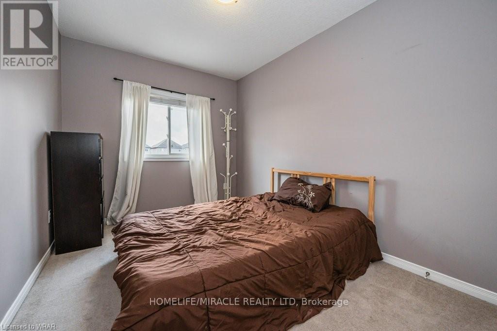 97 Sorrento Street, Kitchener, Ontario  N2R 0A7 - Photo 18 - X12891136