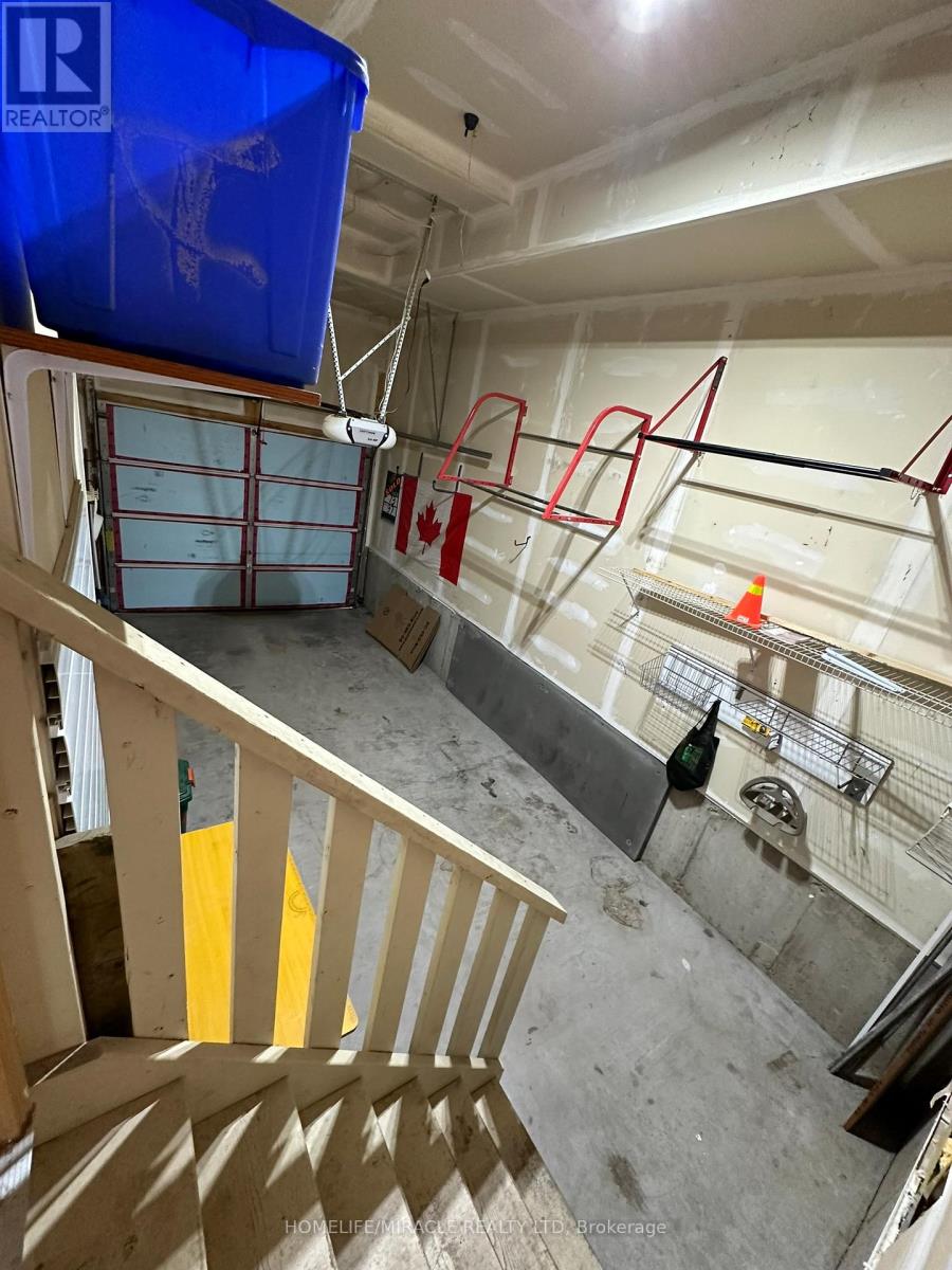 97 Sorrento Street, Kitchener, Ontario  N2R 0A7 - Photo 25 - X12891136