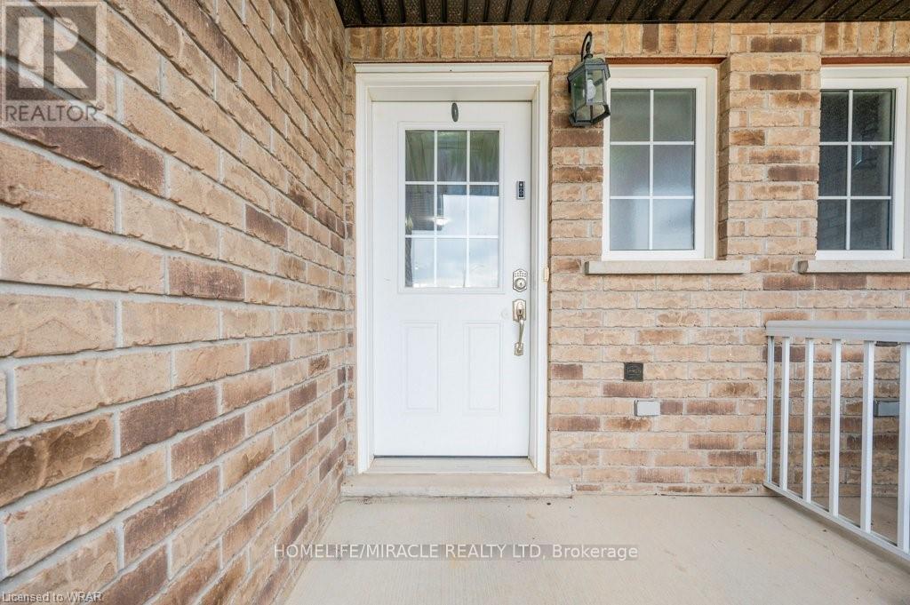 97 Sorrento Street, Kitchener, Ontario  N2R 0A7 - Photo 3 - X12891136