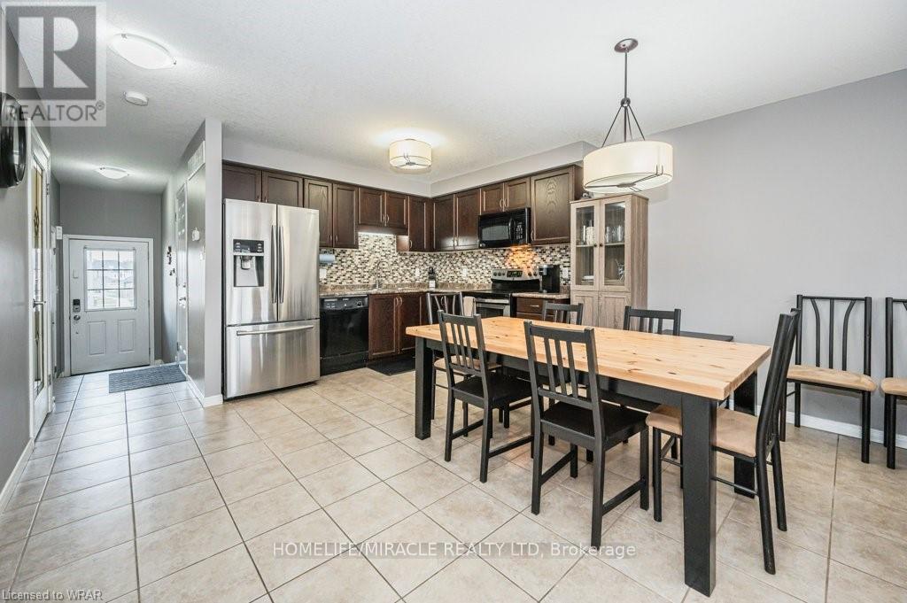 97 Sorrento Street, Kitchener, Ontario  N2R 0A7 - Photo 7 - X12891136