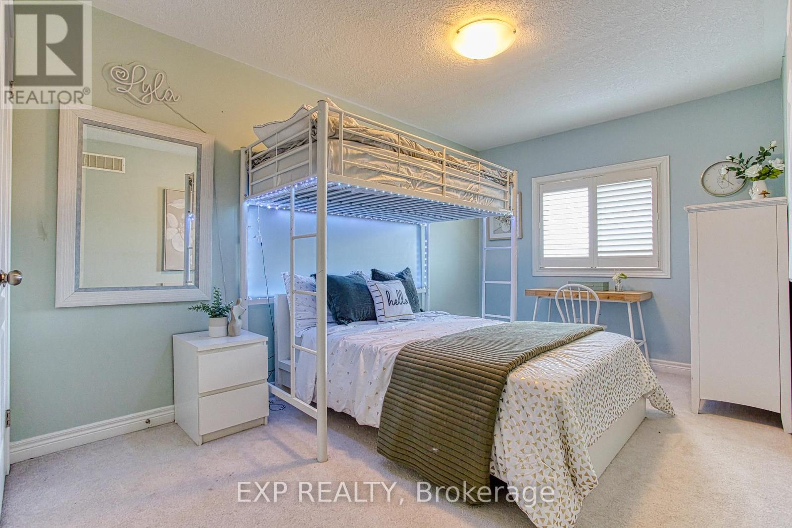 114 Marina Point Crescent, Hamilton, Ontario  L8E 0E4 - Photo 26 - X12891202