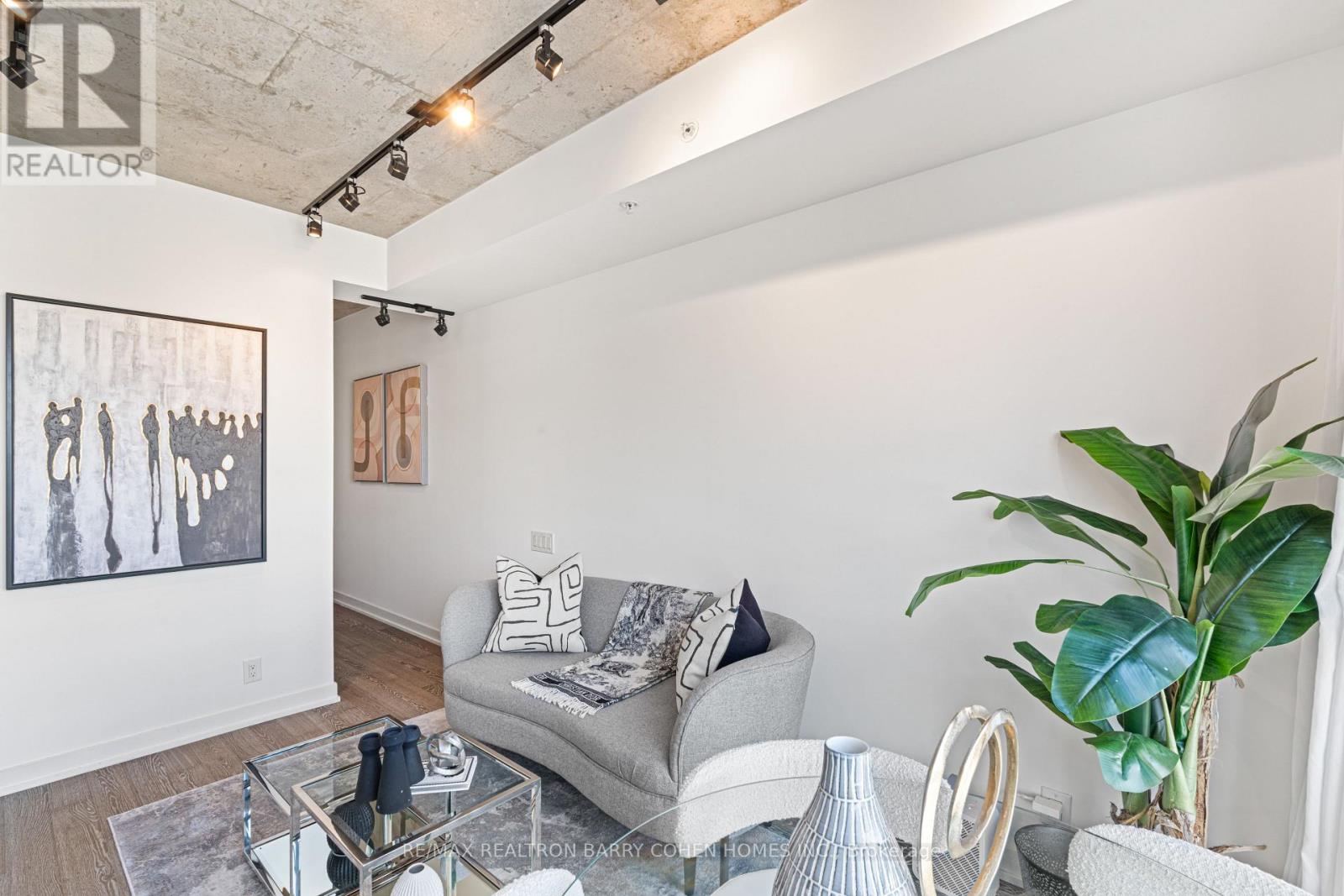 904 - 39 Brant Street, Toronto, Ontario  M5V 0M8 - Photo 4 - C12891188