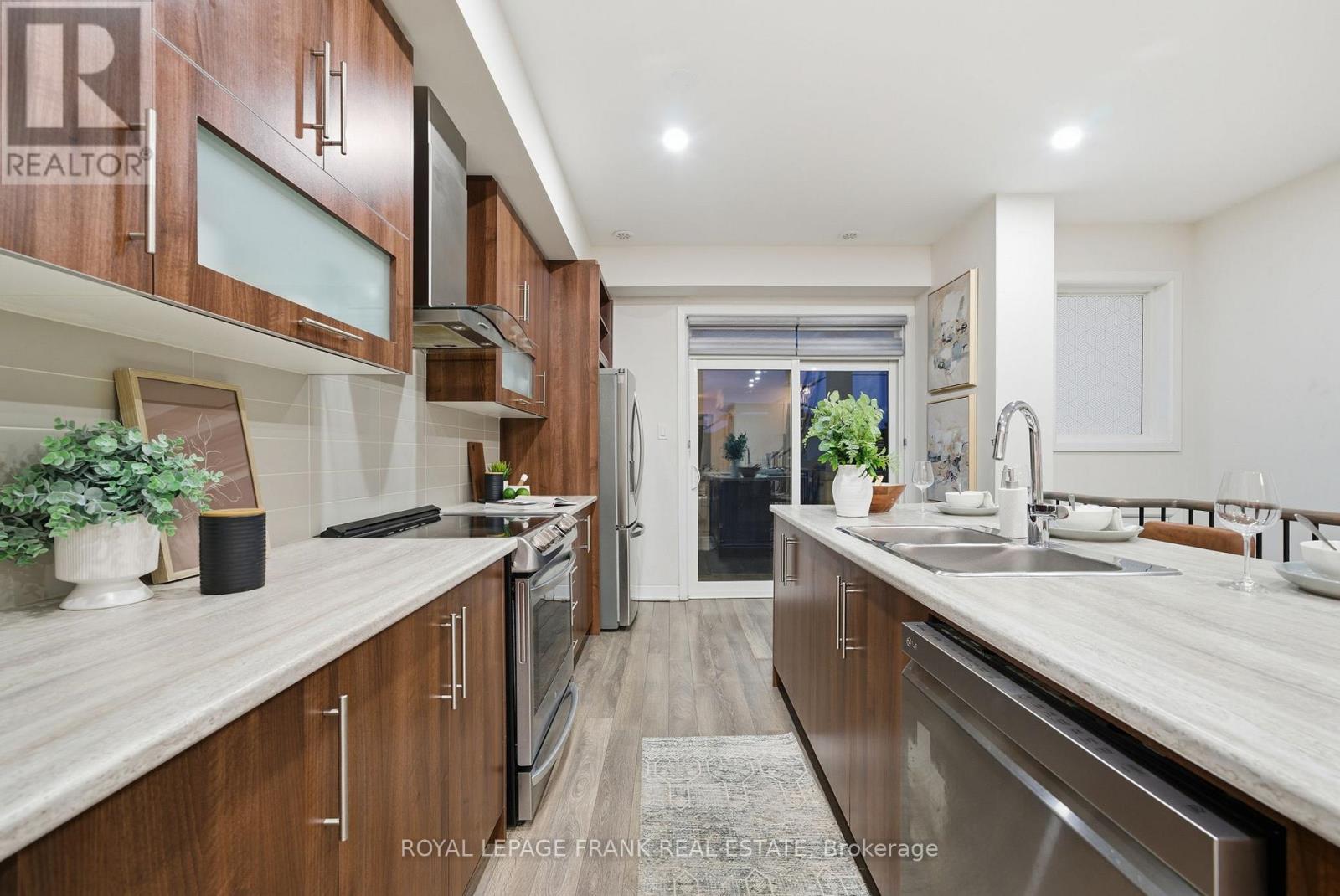 65 - 33 Donald Fleming Way, Whitby (Pringle Creek), Ontario  L1R 0N8 - Photo 6 - E12891306