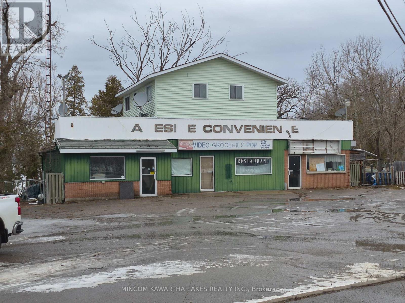 2444 Buckhorn Road, Selwyn, Ontario  K0L 2H0 - Photo 1 - X12891284